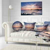 Designart drámai égbolt naplementekor az Iona -szigeten - Seashore dobás párna - 12x20