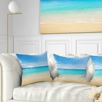 Designart Bright Blue Tropical Beach - Seashore Photo Dobing Párna - 18x18