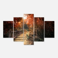 Designart 'Lépcső a Red Fall Forest' tájfotózás vászon nyomtatás