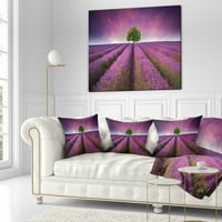 Designart Levendula Field Sunset egyfával - Virágos dobás párna - 18x18